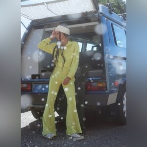 AERIE GROOVE-ON RIB VELOUR FLARE PANT *NWT*